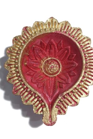 Fancy Clay Diyas